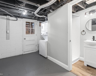 2203 Redthorn Road - Photo Thumbnail 20