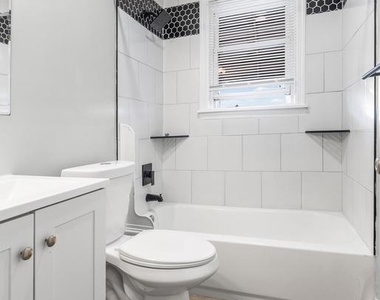 2203 Redthorn Road - Photo Thumbnail 9