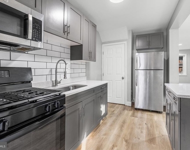 2203 Redthorn Road - Photo Thumbnail 6
