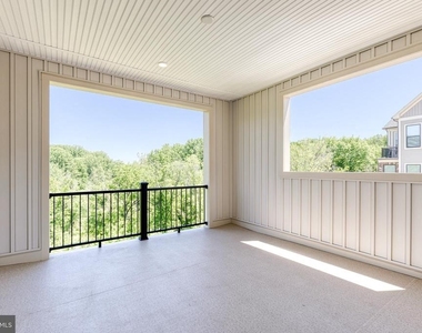 200 Hickory Hollow Court - Photo Thumbnail 17