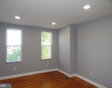 301 Cornwall Street - Photo Thumbnail 8