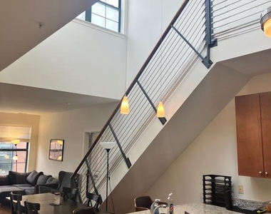 3201 Saint Paul Street - Photo Thumbnail 7