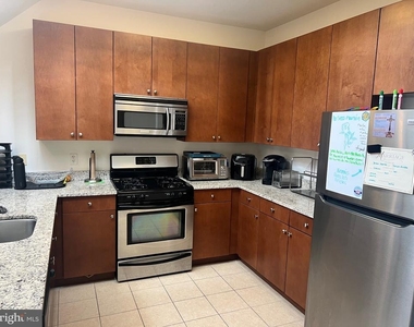 3201 Saint Paul Street - Photo Thumbnail 4