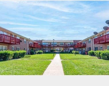 1214 Walker Avenue - Photo Thumbnail 8