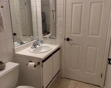 8030 Abbey Court - Photo Thumbnail 6