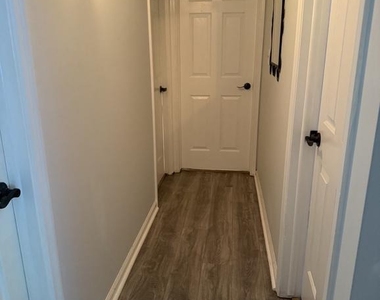 8030 Abbey Court - Photo Thumbnail 7