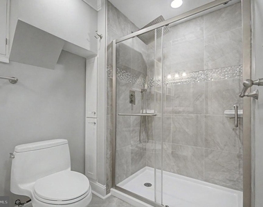 2501 Eastern Point Court - Photo Thumbnail 36
