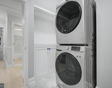 2501 Eastern Point Court - Photo Thumbnail 27