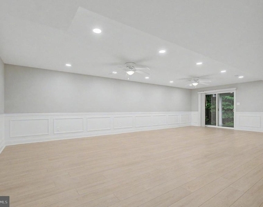 2501 Eastern Point Court - Photo Thumbnail 29