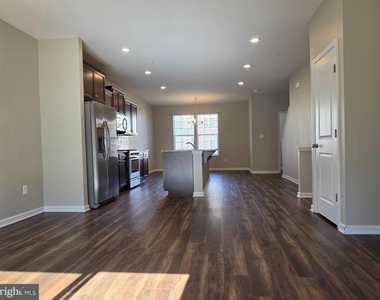 2008 Thornbrook Way - Photo Thumbnail 7