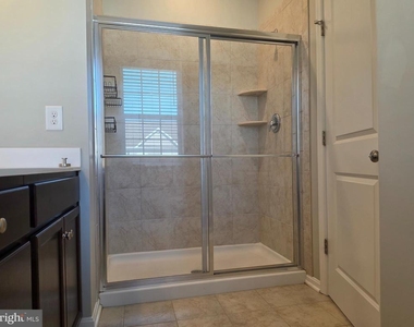2008 Thornbrook Way - Photo Thumbnail 10