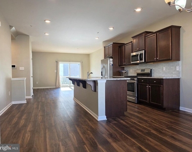 2008 Thornbrook Way - Photo Thumbnail 6