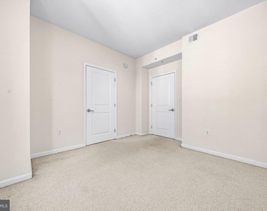 715 6th Street Nw - Photo Thumbnail 16