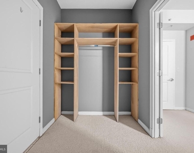 715 6th Street Nw - Photo Thumbnail 18