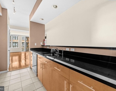 715 6th Street Nw - Photo Thumbnail 9