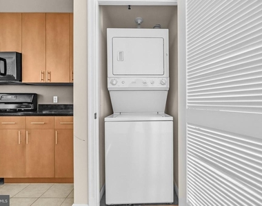 715 6th Street Nw - Photo Thumbnail 11