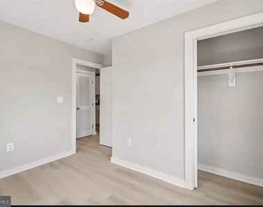 1410 Young Street Se - Photo Thumbnail 3