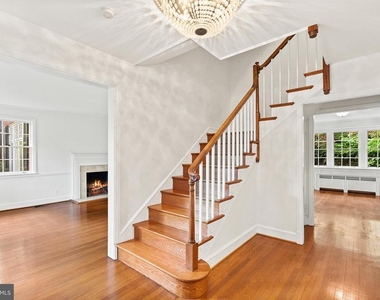 4530 Dexter Street Nw - Photo Thumbnail 1