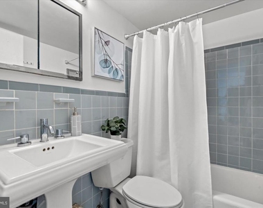 4600 Connecticut Avenue Nw - Photo Thumbnail 10