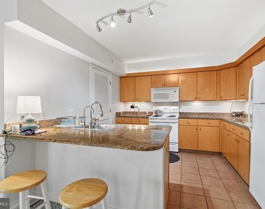 616 E Street Nw - Photo Thumbnail 17