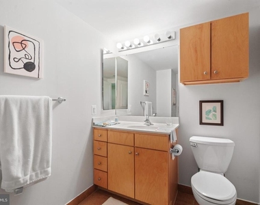 616 E Street Nw - Photo Thumbnail 12