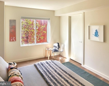 450 Ridge Street Nw - Photo Thumbnail 12