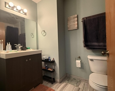 3025 Forest Creek Court - Photo Thumbnail 8