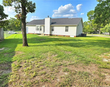 108 Laura Lane - Photo Thumbnail 21