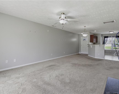 142 Collinwood Drive - Photo Thumbnail 19