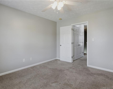 142 Collinwood Drive - Photo Thumbnail 30