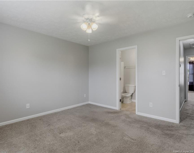 142 Collinwood Drive - Photo Thumbnail 25