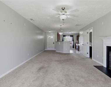 142 Collinwood Drive - Photo Thumbnail 18