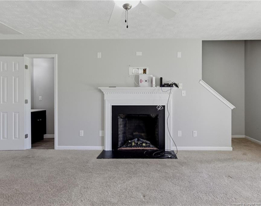 142 Collinwood Drive - Photo Thumbnail 16