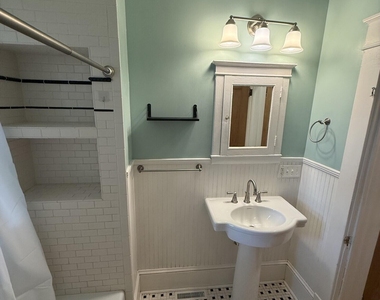 230 Grand Avenue - Photo Thumbnail 14