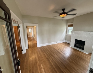 230 Grand Avenue - Photo Thumbnail 6