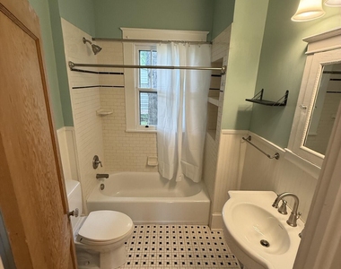 230 Grand Avenue - Photo Thumbnail 16
