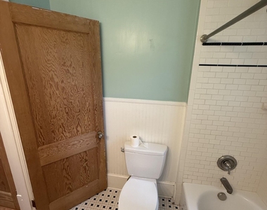 230 Grand Avenue - Photo Thumbnail 15