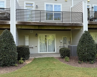 516 Skymont Drive - Photo Thumbnail 15