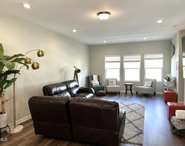1503 Kiln Court - Photo Thumbnail 4