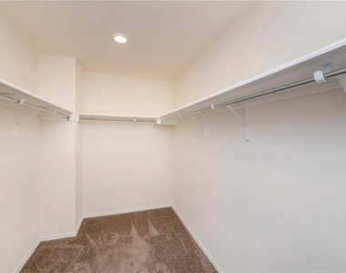 119 Everglades Ave - Photo Thumbnail 17