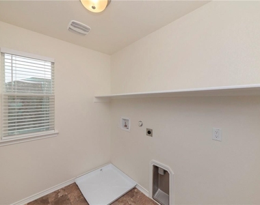 119 Everglades Ave - Photo Thumbnail 19