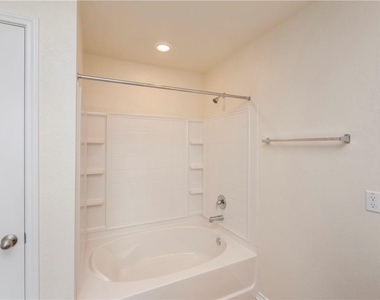 119 Everglades Ave - Photo Thumbnail 15