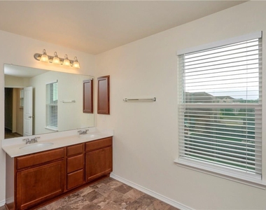 119 Everglades Ave - Photo Thumbnail 14
