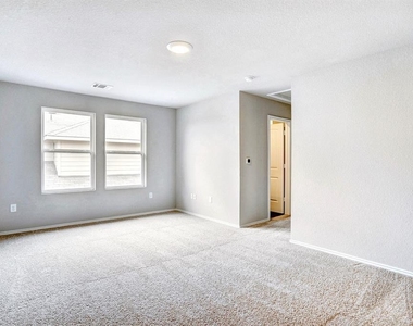 5905 Brocade Dr - Photo Thumbnail 8