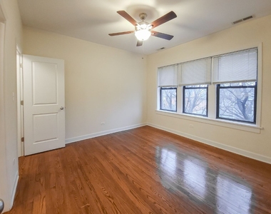 1827-29 W Leland Ave - Photo Thumbnail 4