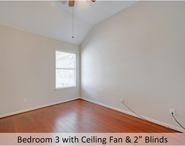 2605 Salorn Way - Photo Thumbnail 21