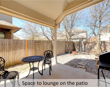 2605 Salorn Way - Photo Thumbnail 30