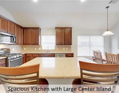 2605 Salorn Way - Photo Thumbnail 10