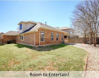 2605 Salorn Way - Photo Thumbnail 26