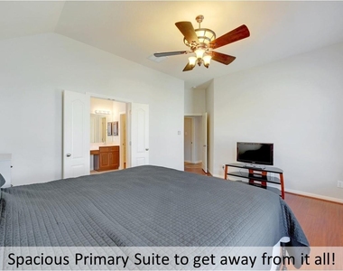 2605 Salorn Way - Photo Thumbnail 15